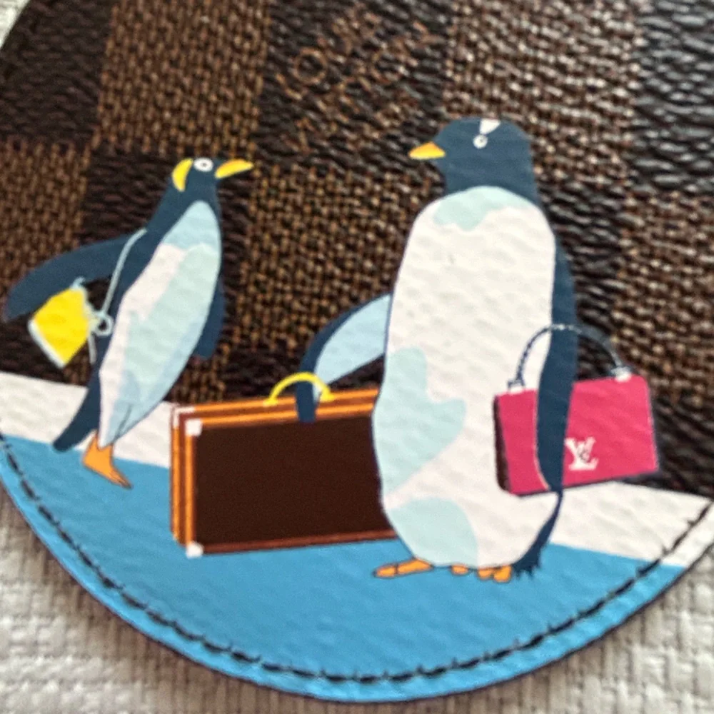 Designer Traveling Penguins Blue Leather Keychain/Bag Charm/Luggage Charm - Picture 3 of 7